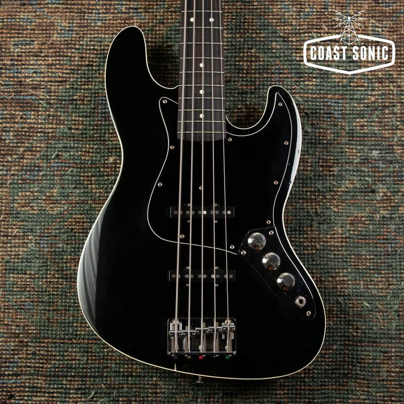 Fender AJB-V Aerodyne 5-String Jazz Bass | Reverb UK