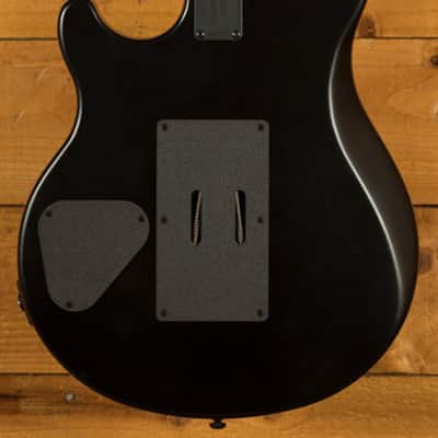 Music Man Axis Collection | Axis - Charcoal Cloud Quilt image 4