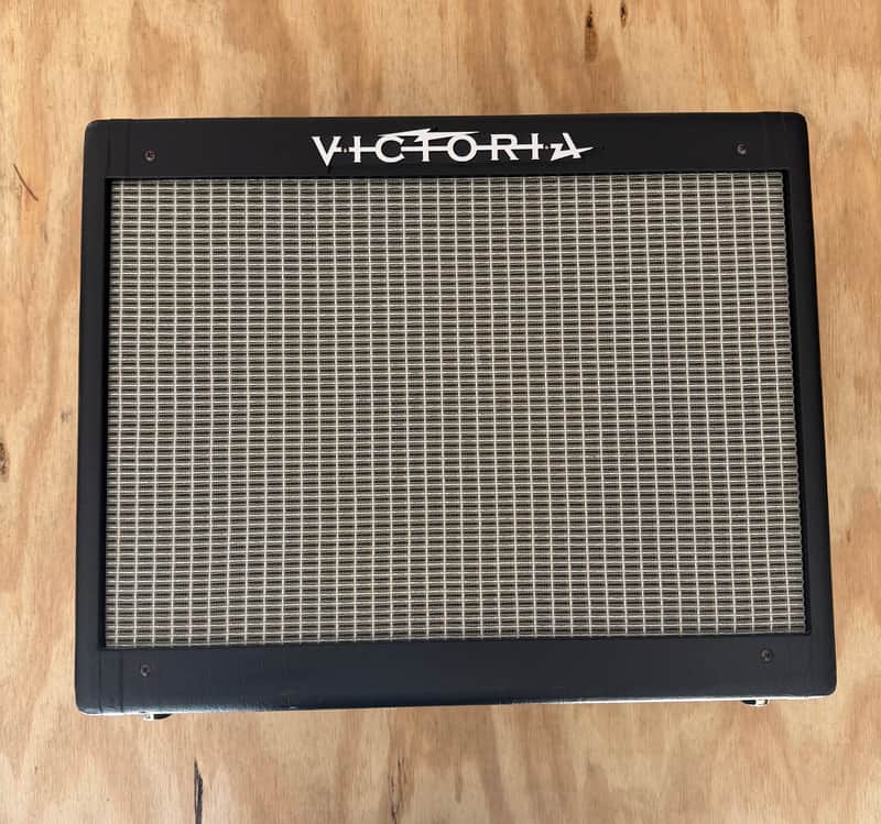 Victoria Clube Deluxe 2020s - Black