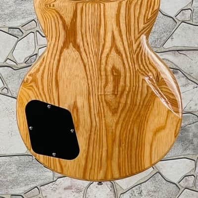 D’Angelico Deluxe Brighton in Vintage Sunburst with Hard Case image 6