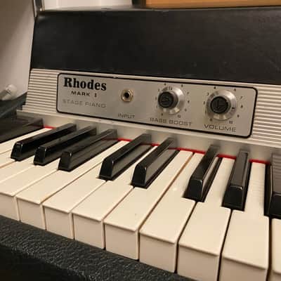 Fender Rhodes Mk.1 1978 w/ Lid + Flight Case. Free S England Delivery image 18