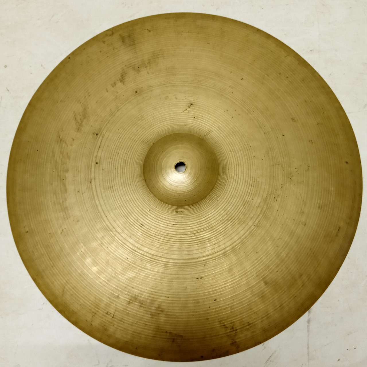 Zilco 16"1021g Vintage50s Zildjian Avedis A 2nd B20 Cymbal Crash Original Patina — main photograph