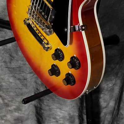 VINTAGE 1970's Encore Les Paul Copy, Figured Cherry Sunburst image 5