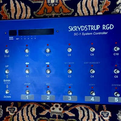 SKRYDSTRUP R&D SC1 System MIDI Controller Pedalboard - Blue image 5