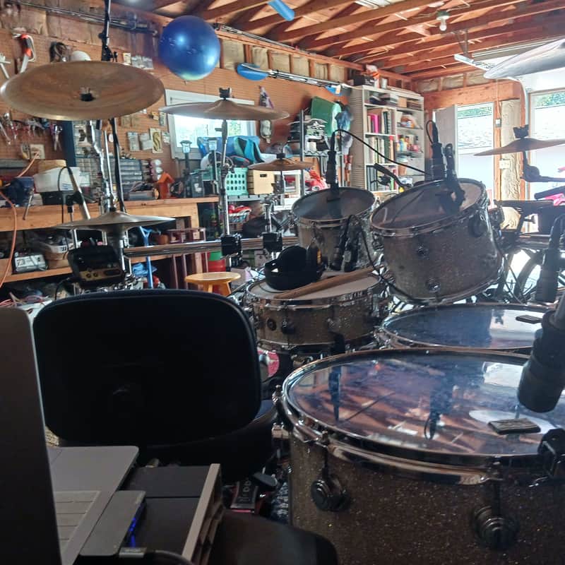 2006 -2011 DW Collector’s series Broken glass