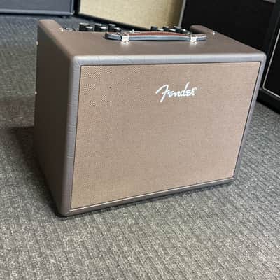 Immagine Fender "ACOUSTIC JUNIOR 120V" Guitar and Microphone amplifier - Open Box - 3