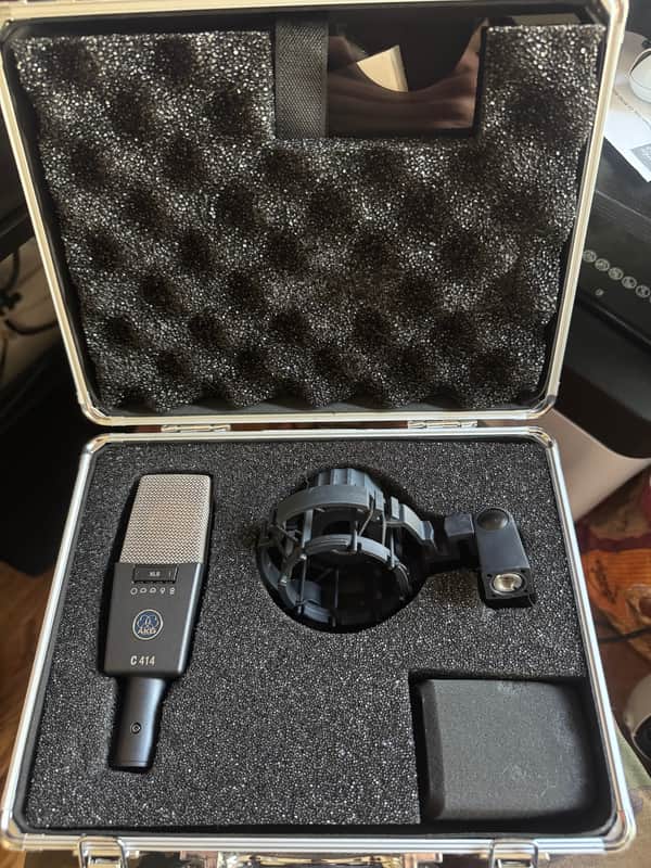 AKG C414 XLS Large Diaphragm Multipattern Condenser Microphone 2010s - Black image 1