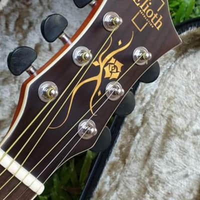 Elioth B305NS
 アコースティック ギター　エリオス acoustic guitar Elioth B305 NS with Transacoustic x2 - YouTube