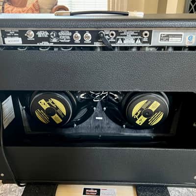 Fender '65 Twin Reverb Reissue 85-Watt 2x12" Guitar Combo 1991 - Present - Black image 4