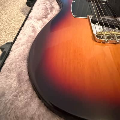 Fender American Professional II Telecaster w/ Rosewood Fretboard 2020 - Present - 3-Color Sunburst image 4