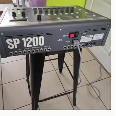 E-MU Systems SP-1200 8-Voice Drum Sampler 1987 - 1996 - Black image 4