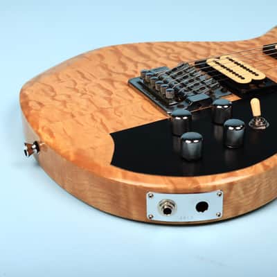 Carvin DC 150 Quilted Maple image 9