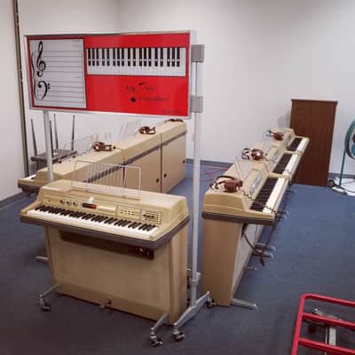 Wurlitzer Electric Piano: Custom Shop 206A (or 200A) image 24