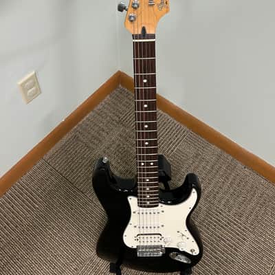 Fender Standard HSS Stratocaster with Maple Fretboard 2006 - 2017 - Black image 8
