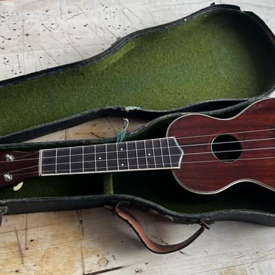 Rutan Style Two Soprano Ukulele 1920ies - Mahogany image 15