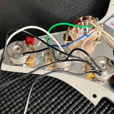 Fender Pure Vintage ‘59 Loaded Pickguard 70th Anniversary Player Stratocaster Staggered Single Coil Strat Pickups White Pearloid Black Pickup Covers Knobs image 9