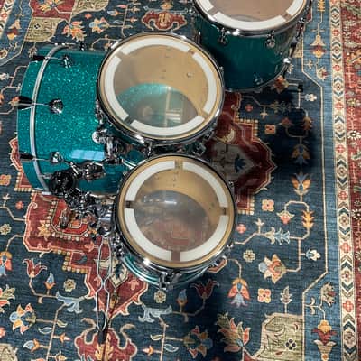 DW Collector's Series 4-Piece Shell Pack 10", 12", 16" 22" Drum Kit, Teal Glass image 14
