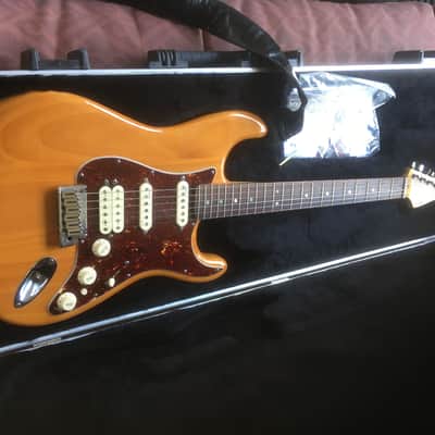 Fender FSR 2012 HSS American Special Strat image 15