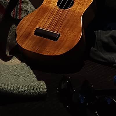 Kamaka Saprano ukulele 1954 to 1969 64 65 - Simi gloss laq varnish image 16