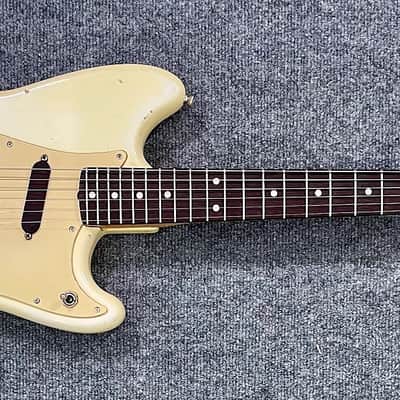 Fender duo-sonic 1964 - White image 16