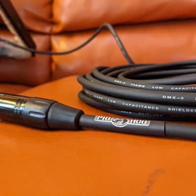 Pig Hog PHDMX5 3-Pin DMX Lighting Cable (Black, 5-Feet) image 2