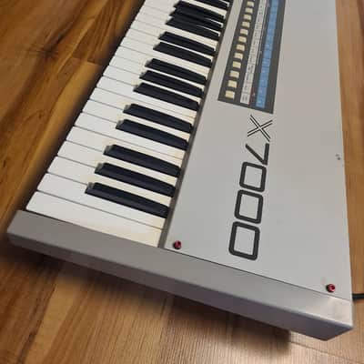 Akai X7000 Sampling Keyboard (GOTEK) 1980s - Silver image 8