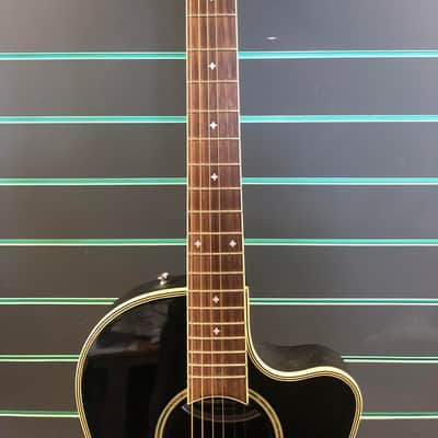 Vintage Synergy Series VR6BK Gloss Black Bowlback Electro Acoustic Guitar image 5