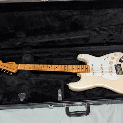 Immagine Fender Lincoln Brewster Stratocaster 2024 - Present - Olympic Pearl - 2