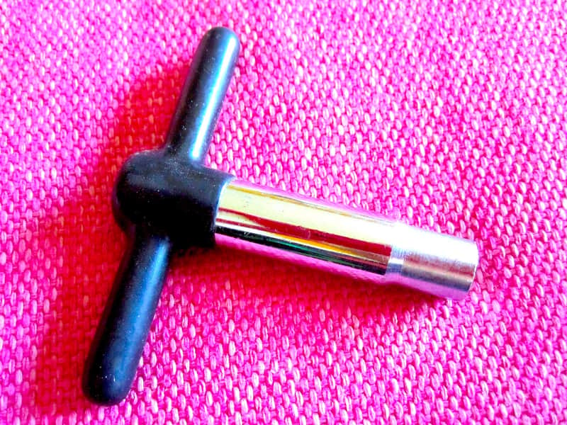 DW Hi-Torque Drum Key - USED image 1