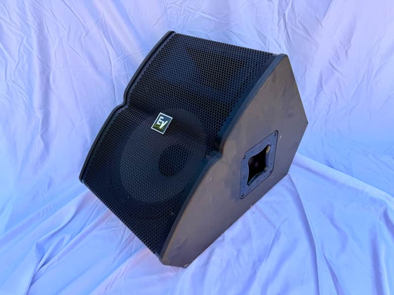 Electro-Voice TX1152FM Tour Series 15" 2-Way Passive Floor Monitor Wedge Speaker