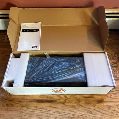 Radial Power-2 Surge Suppressor and Power Conditioner 2021 - Black image 3