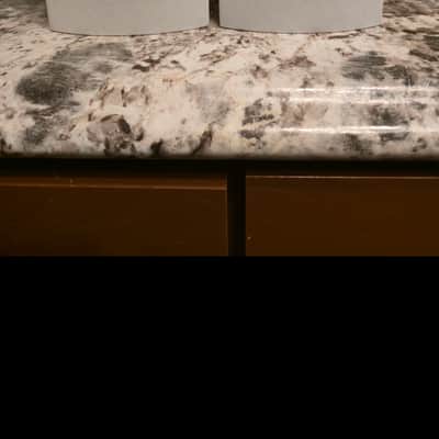Definitive Technology ProMonitor 80 Speakers Pair - White w/ Original Box image 3