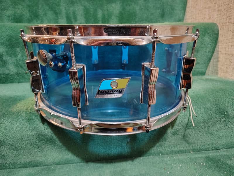 Ludwig 6.5x14" Vistalite Acrylic 10-Lug Snare Drum with P-85 Strainer 1970s - Blue image 1