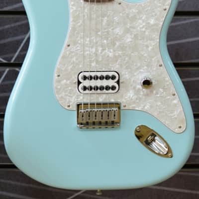Fender Tom Delonge Stratocaster in Daphne Blue - Includes Fender Gig Bag image 6