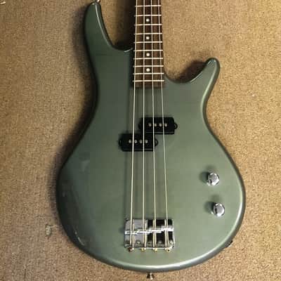 Ibanez Soundgear Gio GSR100 4-String Bass Guitar, Grey Metallic, P Style Pickup image 2