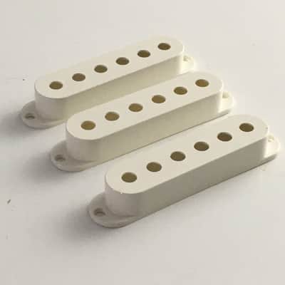 Seymour Duncan Fender Stratocaster Guitar Pickup Strat Covers White NOS Sealed image 2