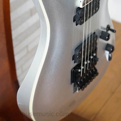ESP LTD H3-1000 FR - Metallic Silver image 11
