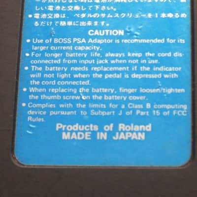 used genuine Boss Blue Label Japan Bottom Plate MISSING Serial Number (from 1990) - center area of back edge has cut out for power jack (was originally from a DD-3 pedal) NO pedal / NO other items / NO screws image 3