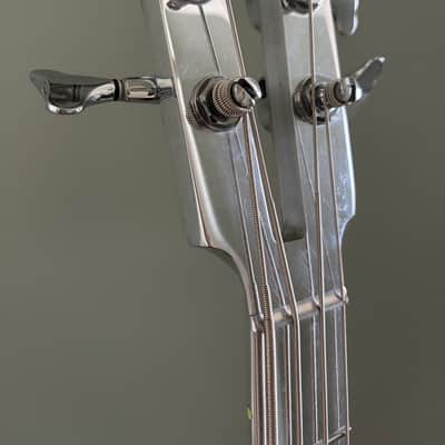 Peavey T40 1982 - White with EGC Aluminum Neck image 10