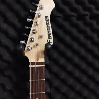 Kurt Cobain "Vandalism" Stratocaster Replica image 2