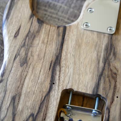 Kiesel Carvin Bolt Kit Natural Strat Guitar W/ Floyd Rose HSS USA American image 16