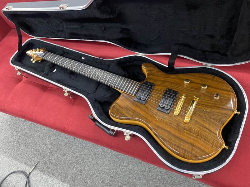 ギター Carvin HF2 Allan Holdsworth Signature Carvin Allan Holdsworth Signature HF2 Fatboy Walnut Semi-Hollow