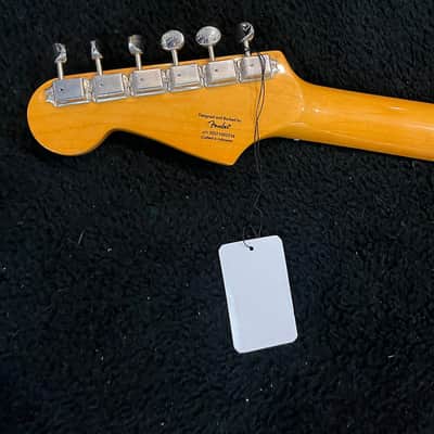 Squier Classic Vibe '60s Stratocaster Laurel fretboard Lake Placid Blue #ISSI21002256 (7 lbs. 9.7 oz.) image 7