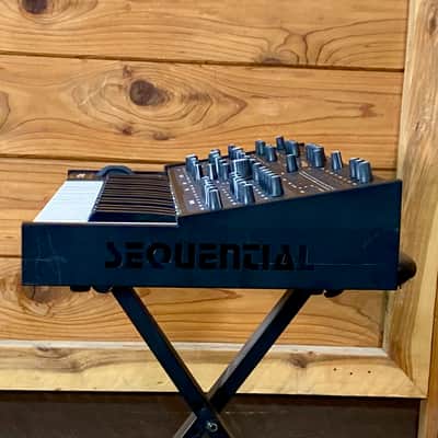 Sequential Pro 3 37-Key 3-Voice Monophonic / Paraphonic Synthesizer 2020 - Present - Black image 12