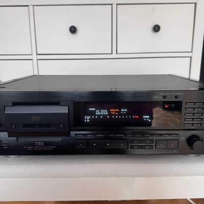 Sony DTC-77ES Digital Audio Tape Deck DAT 90s - Excellent image 2