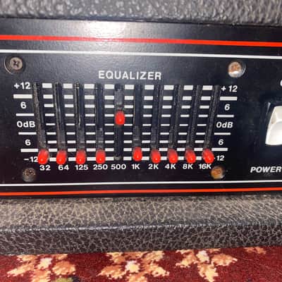 Traynor Beta 150/EQ Power Amp/ Equalizer 80’s-90’s - Black image 2