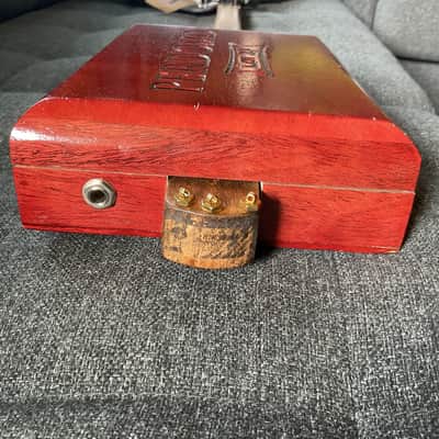 cigar box guitar image 9