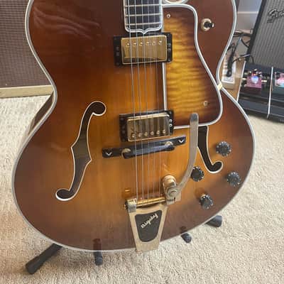 2001 Heritage Super Eagle CES - HRW Pickups, Factory Bigsby image 3