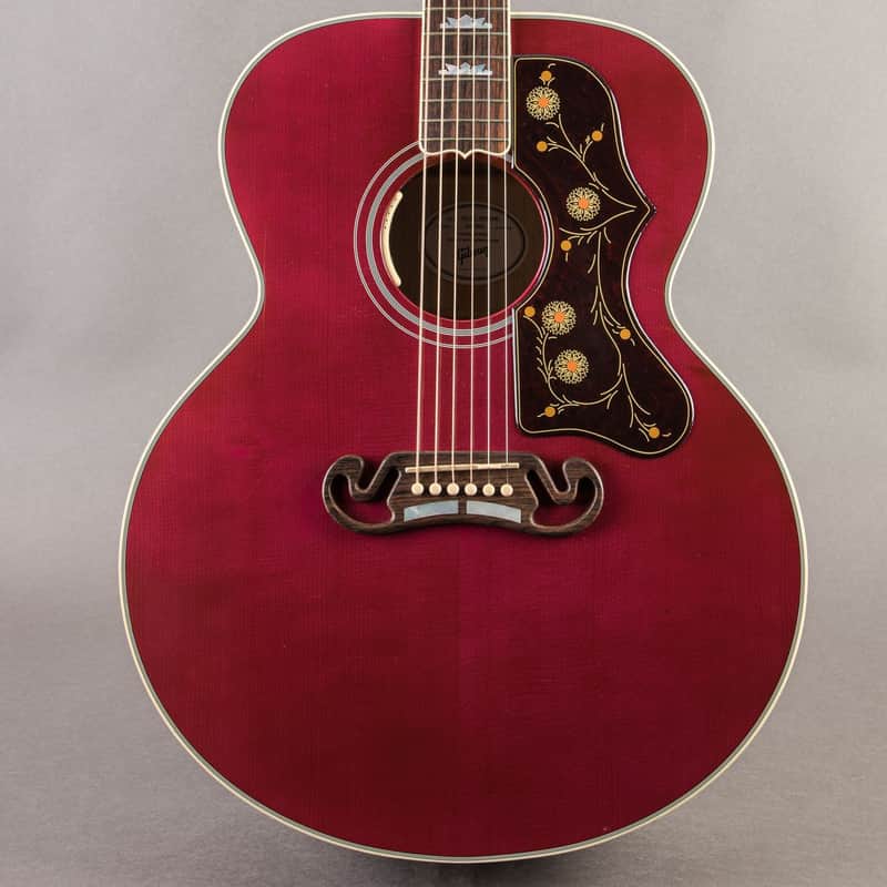 Gibson SJ-200 Standard