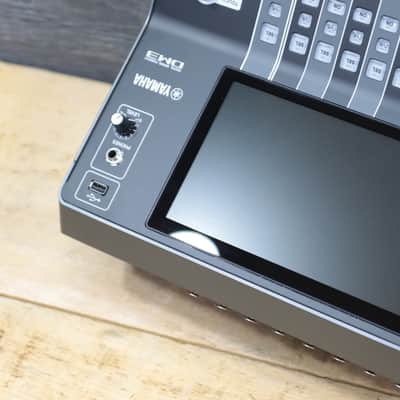 Yamaha DM3 Standard 16 Mono Input Mixing Channels Digital Mixing Console w/Box image 10